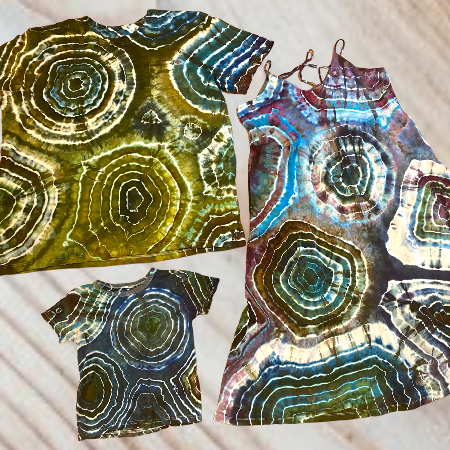 custom tie-dye sets