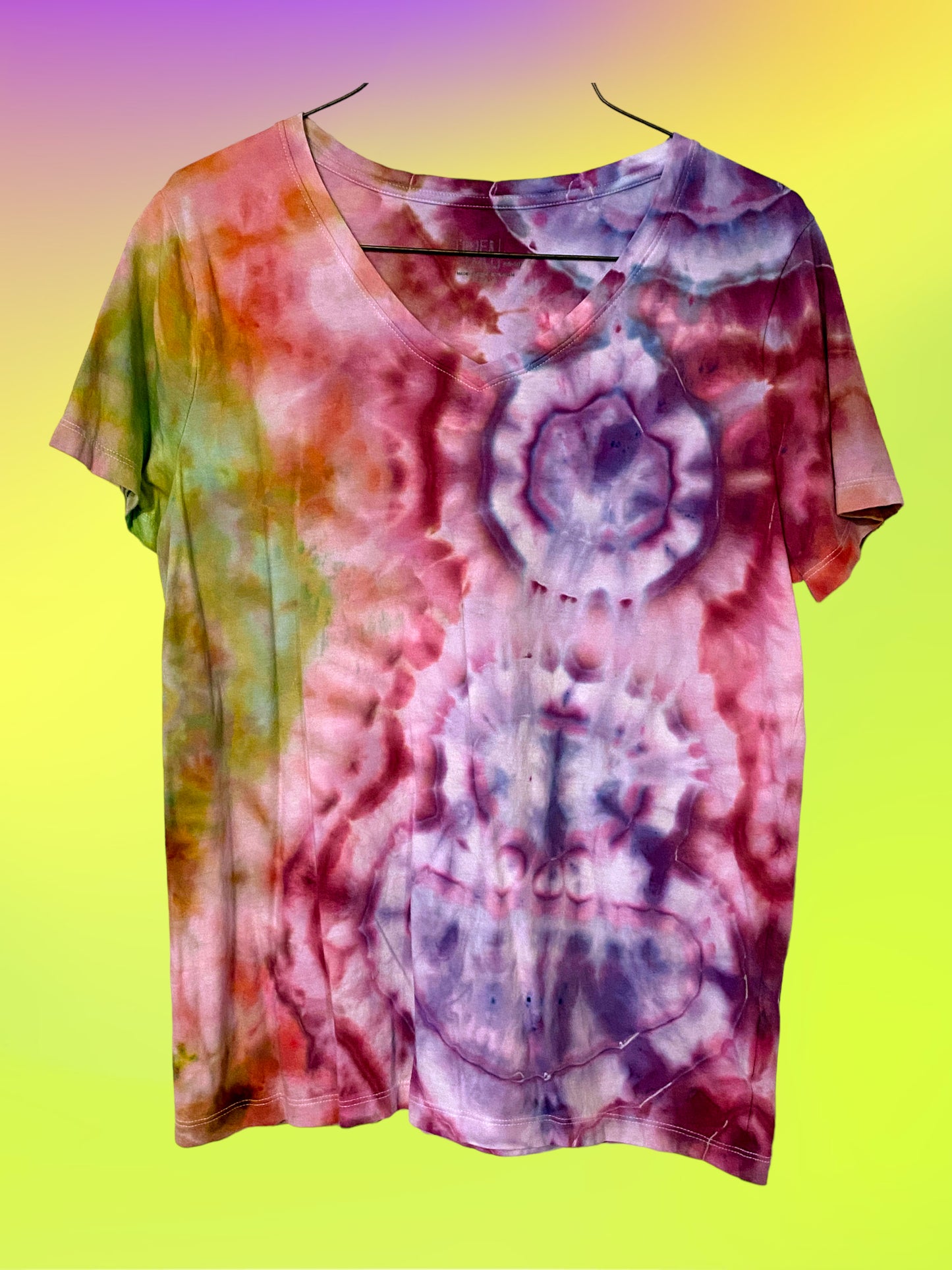 Iced dyed v-neck Tee